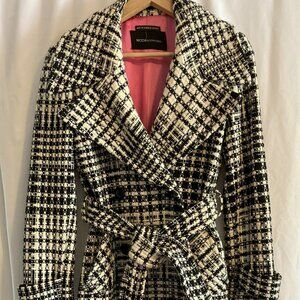Moda International - size M - Black & Cream